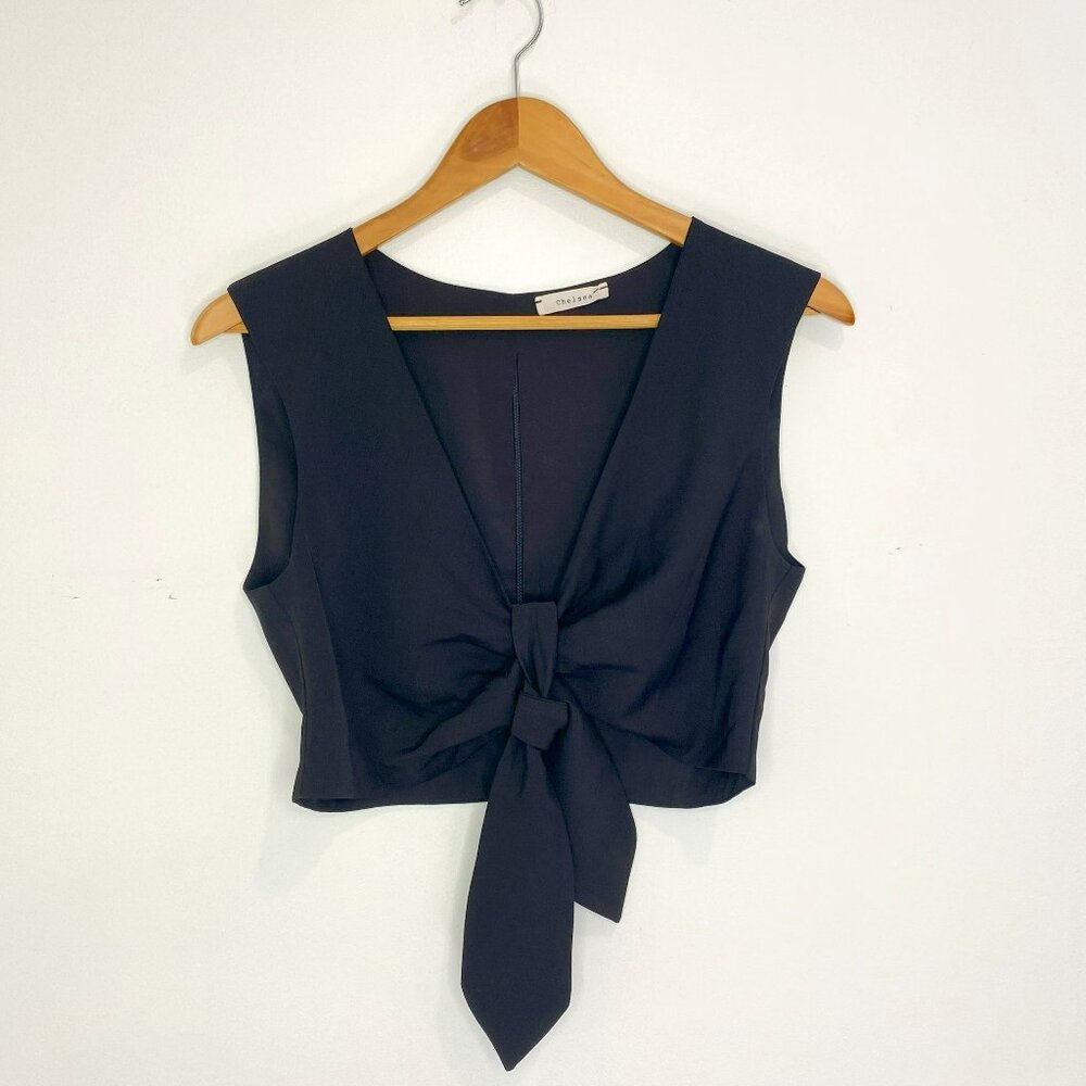 Chelsea - 90s vibes, Tie-knot, Zipper back, Sleeveless, Black Top - Size M